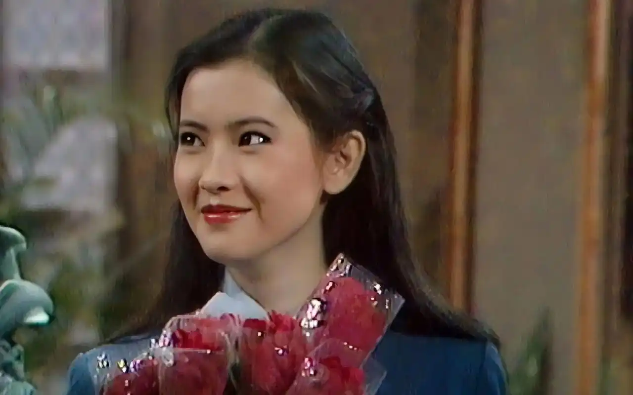 中国香港艺人靓绝五台山蓝洁瑛靓照