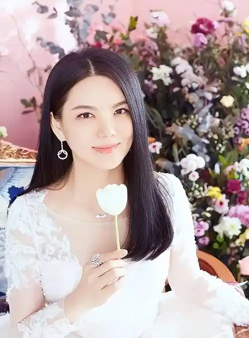 生活_女儿_人们