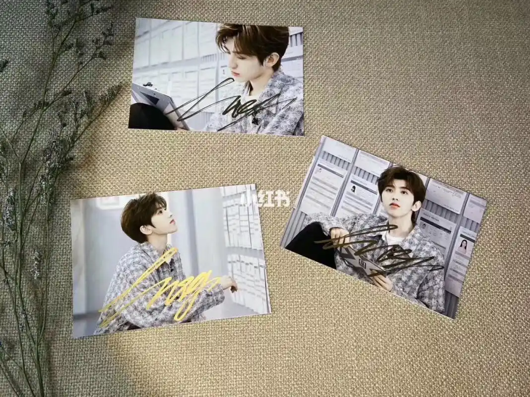 蔡徐坤亲笔签名照