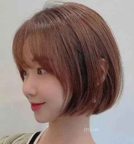 好看的发型女中短发,你喜欢哪一款直发发型