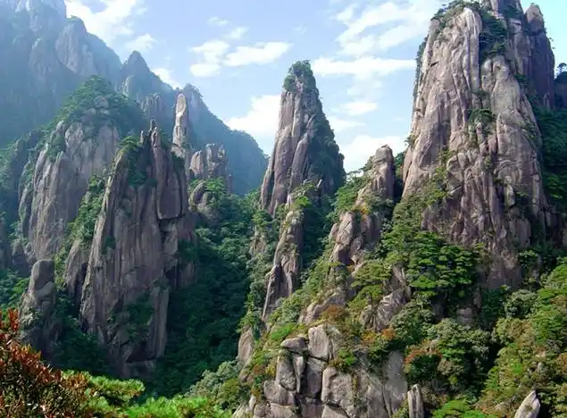 国家重点风景名胜区三清山十大分景区之一,是国家2a级旅