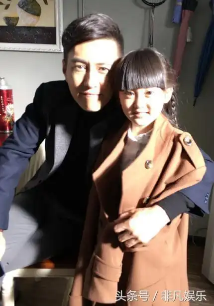 汤唯郑爽李小璐都跟她合作过靳东女儿原来是小戏精