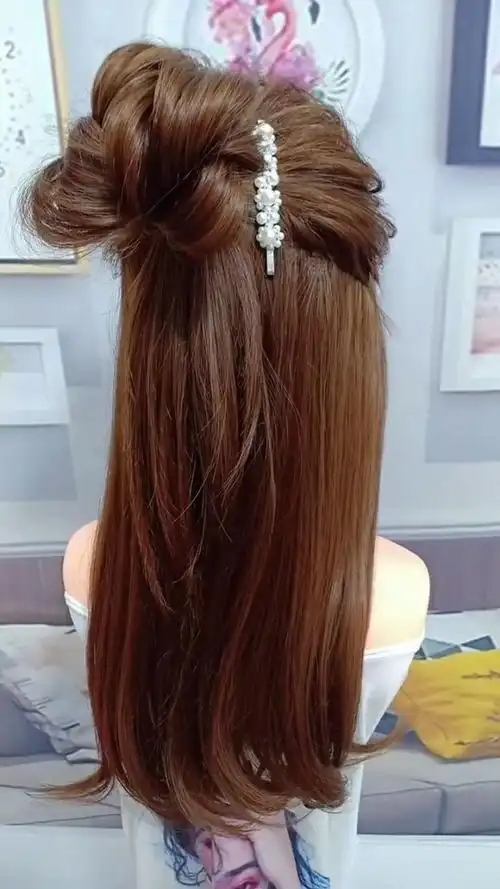 非常适合仙女的一款发型,穿裙子这样扎真的美极了!