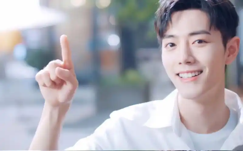 肖战gg不愧是行走的糖果制造工厂又甜又治愈一起微笑吧