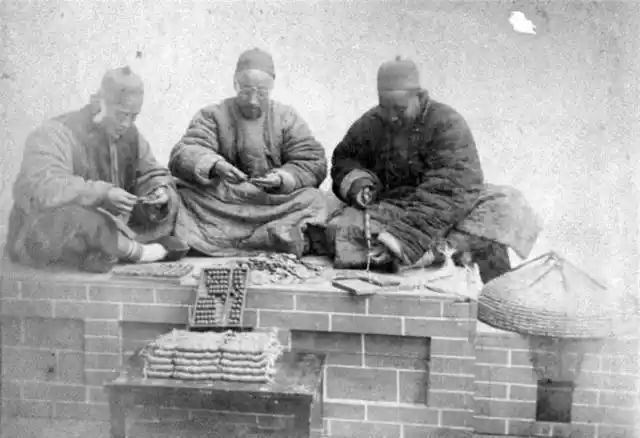 清末的山东恩县庞庄,农民在收割地主在算账,农村凋敝令人心痛