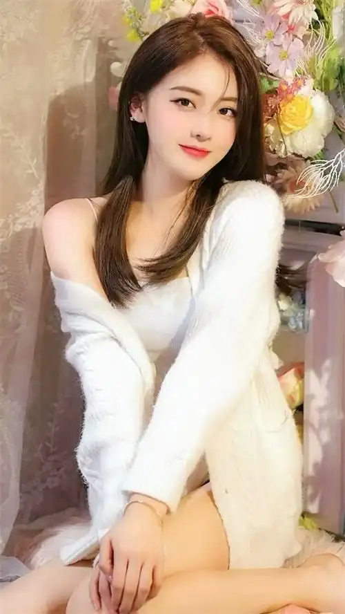 2022抖音上最火的潮图美女壁纸高清图片大全_女生头像_美头网