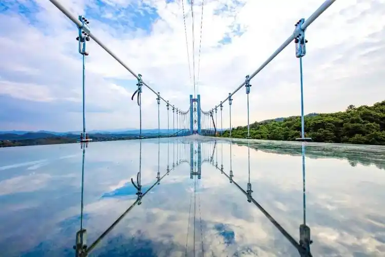 广东第一离地400多米广州及周边10条玻璃桥周末走起