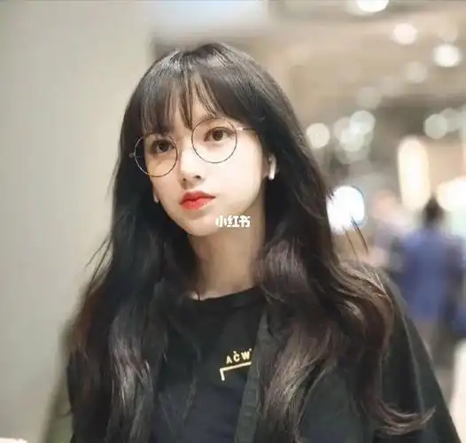 程潇的头像抱图哦