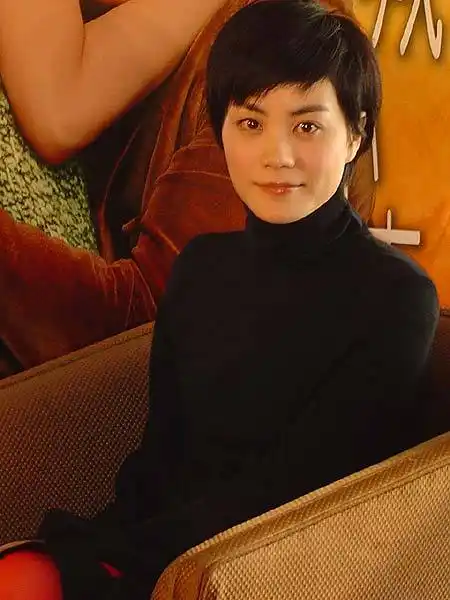 组图:黎明,王菲宣传《大城小事》祝福天下有情人