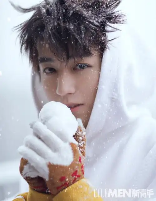 王俊凯×《ellemen新青年》2020春季刊封面