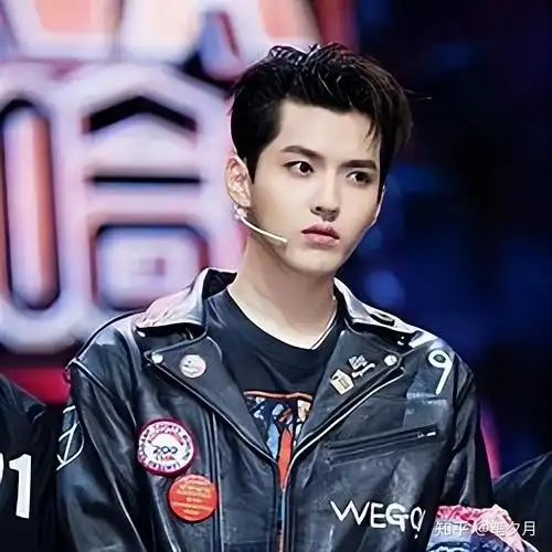 吴亦凡狱中发胖20斤:我还是不敢看他妈妈的朋友圈 - 知乎