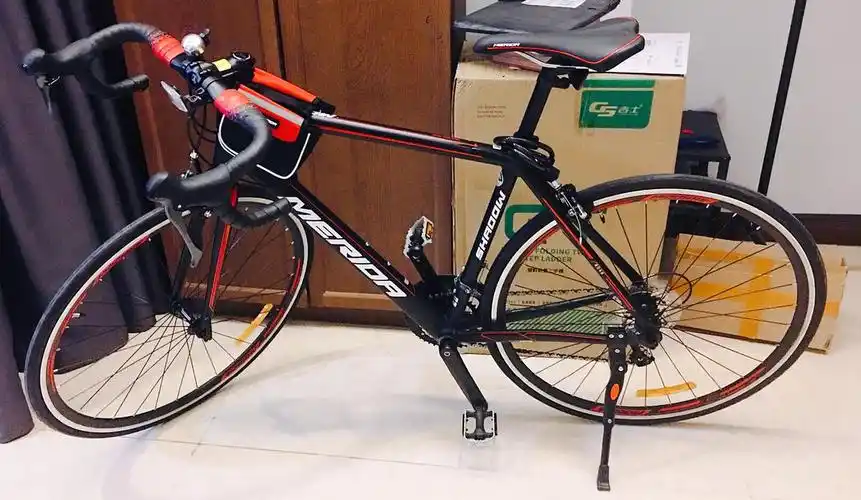 出美利达公路车