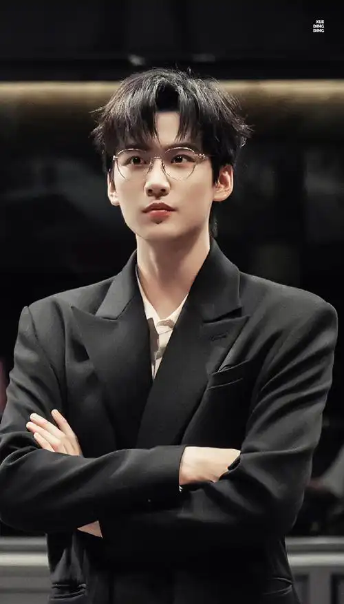 周柯宇 / 柯五苦金丝眼镜给我焊死苦苦#周柯宇开始推理吧#×#开始推理