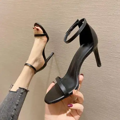 网红高跟时装凉鞋2022年新款女夏季一字带仙女风高跟鞋女细跟