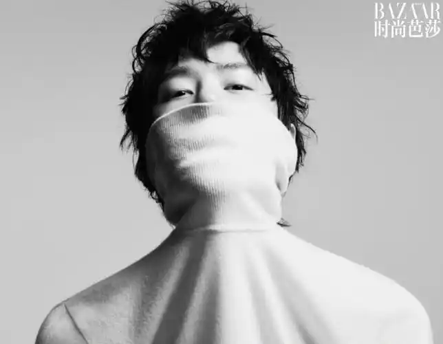 王一博时尚芭莎开年封面##王一博素颜大片