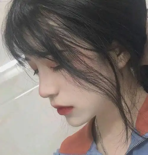 qq宝藏女孩头像超好看 女生闺蜜头像干净气质