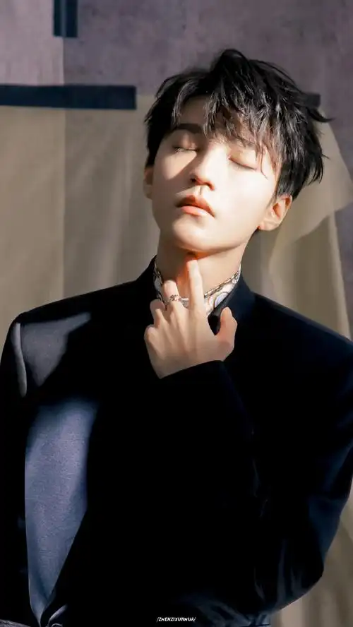 王俊凯超话  存档人间维纳斯的诞生日(真的好喜欢看王俊凯的采访)