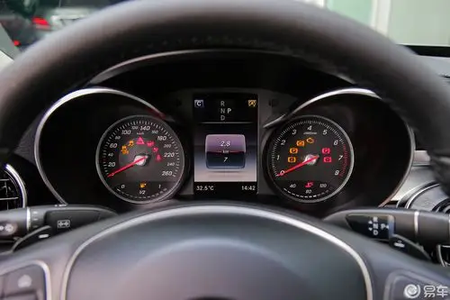 【奔驰c级2018款c 200 l 运动轿车仪表盘汽车图片-汽车图片大全】