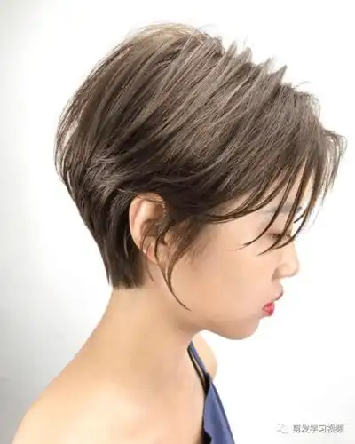 波波头耳朵露出来才时髦40款