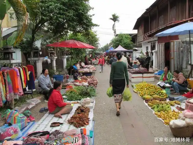 在菜市场摆地摊,知道了这3点,少走弯路多赚钱