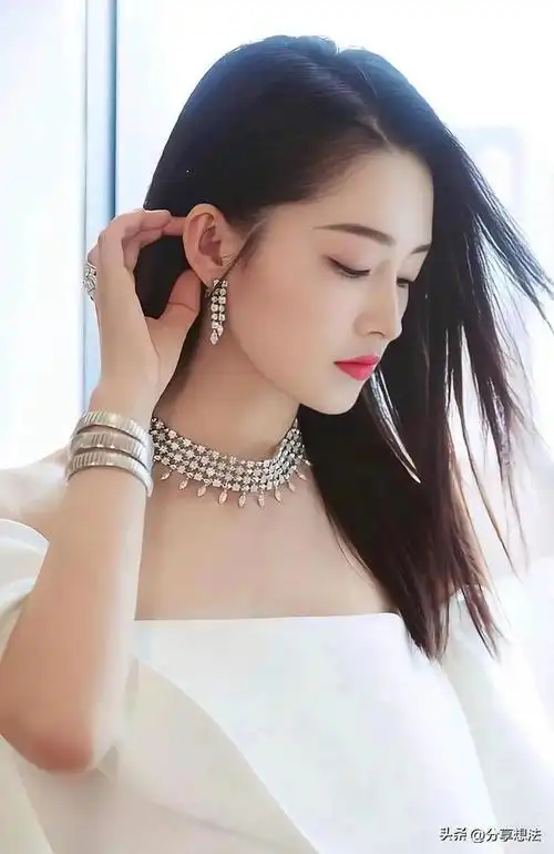 李沁明星壁纸(55)