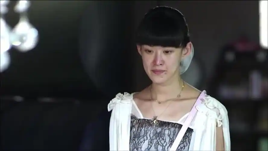 拦住不让走 为您推荐: 大男当婚:徐峥为了张歆艺去谈孩子抚养权的事