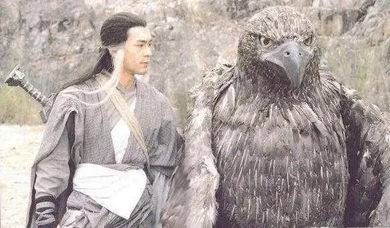 原创巨雕现身神农架翼展可达3米长网友难道杨过小龙女隐居于此