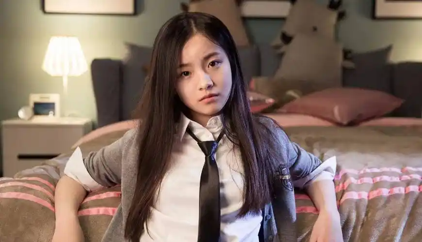 "京圈公主"们有多敢说,李庚希放言不考北电,刘浩存内涵周冬雨_演技派