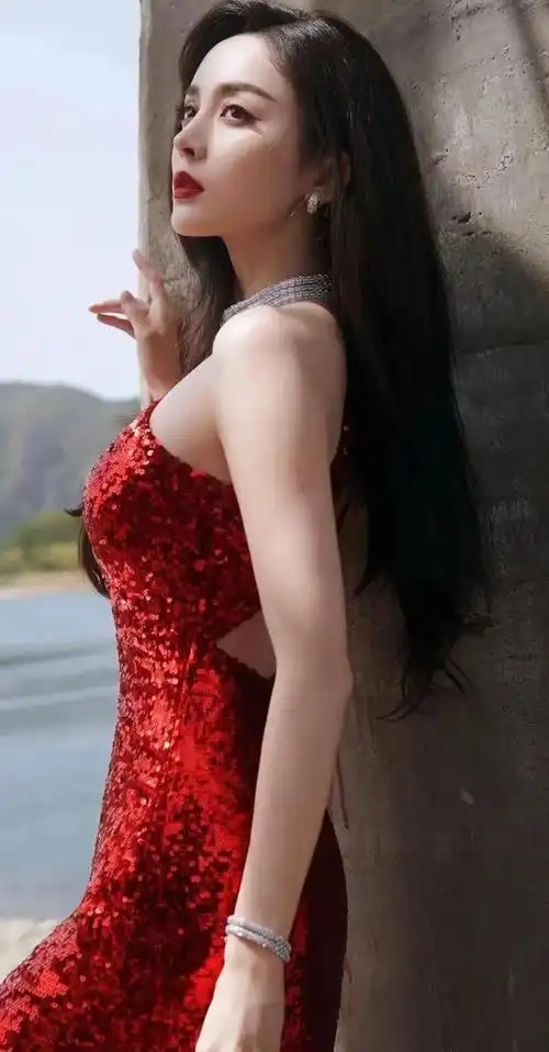 古力娜扎明星壁纸(49)