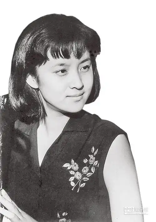 陈陈的相册-甄珍