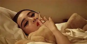 范冰冰抽烟照片曝光,魅惑手法娴熟太迷人,一看就是老烟枪