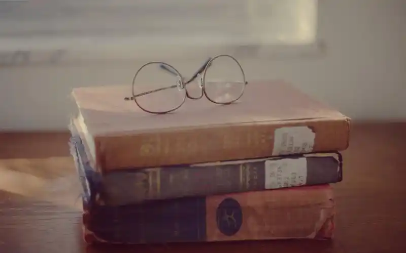 简约文艺复古唯美意境图片桌面壁纸