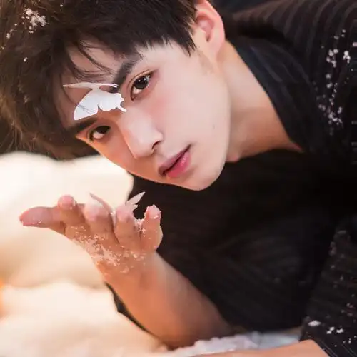 男生真人帅气头像有哪些