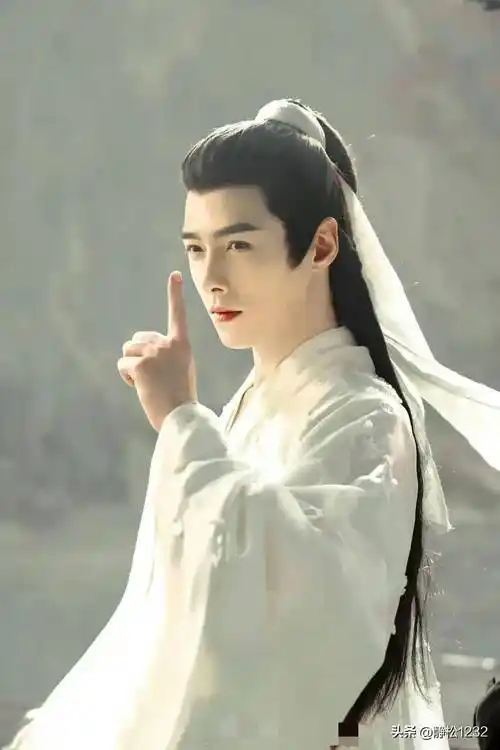 方逸伦18邓为16陈星旭14吴磊第9肖战第2_古装_出圈_男艺人