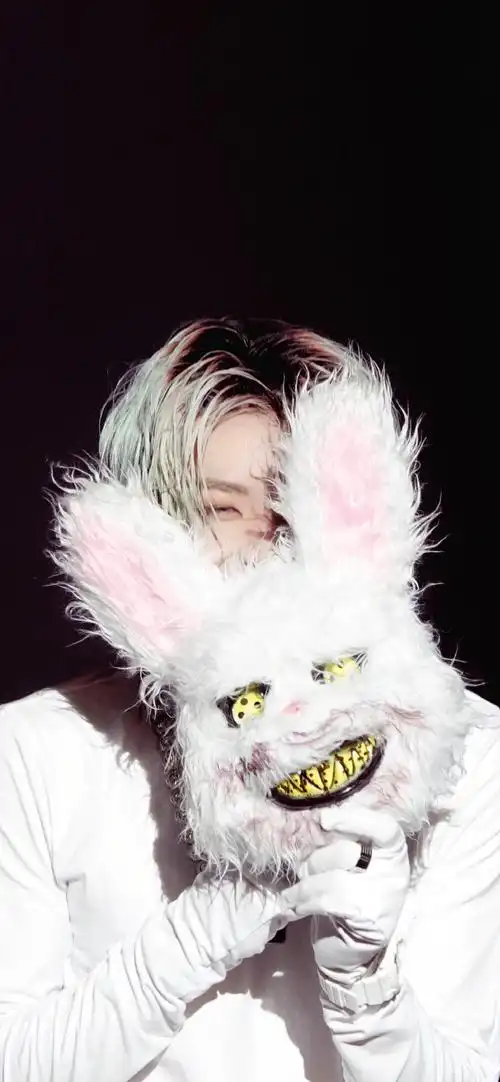 小鬼王琳凯壁纸