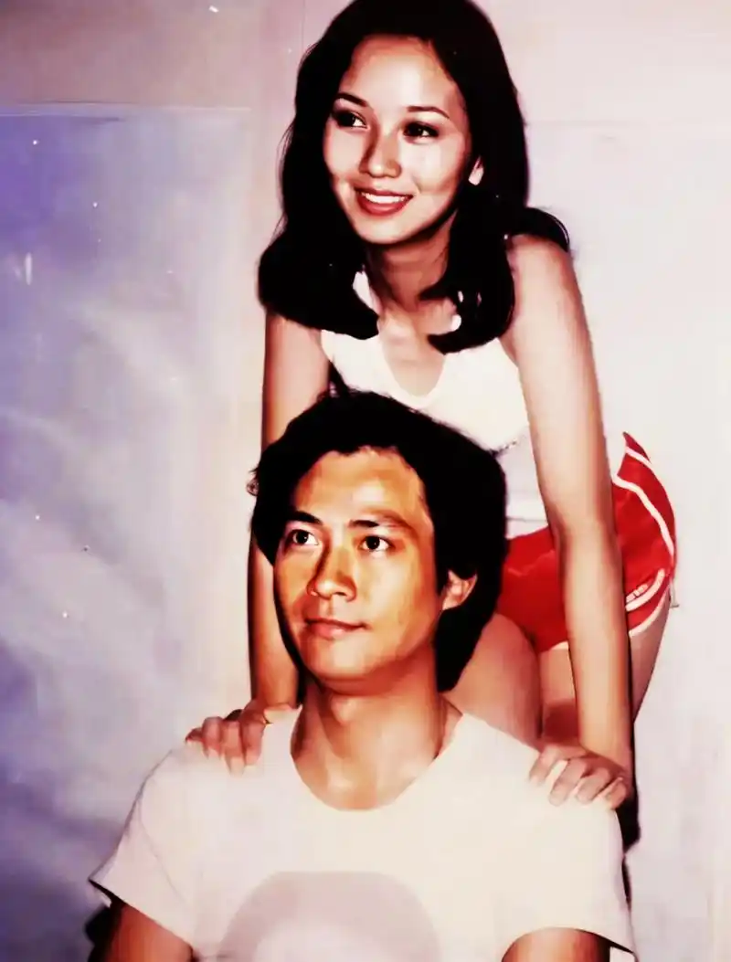 郑少秋和赵雅芝年轻时的照片!