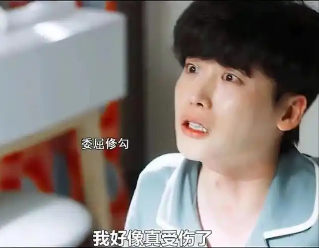 " 处处受气 ";紧接着的《黑话律师》中,李钟