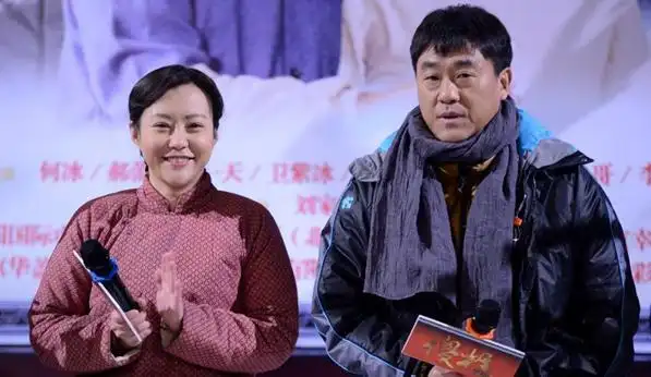 国家演员何冰同桌是初恋娶她之后用22年来证明对她的爱