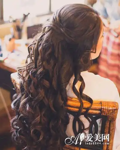 螺旋烫发型大搜罗演绎超强国际范儿