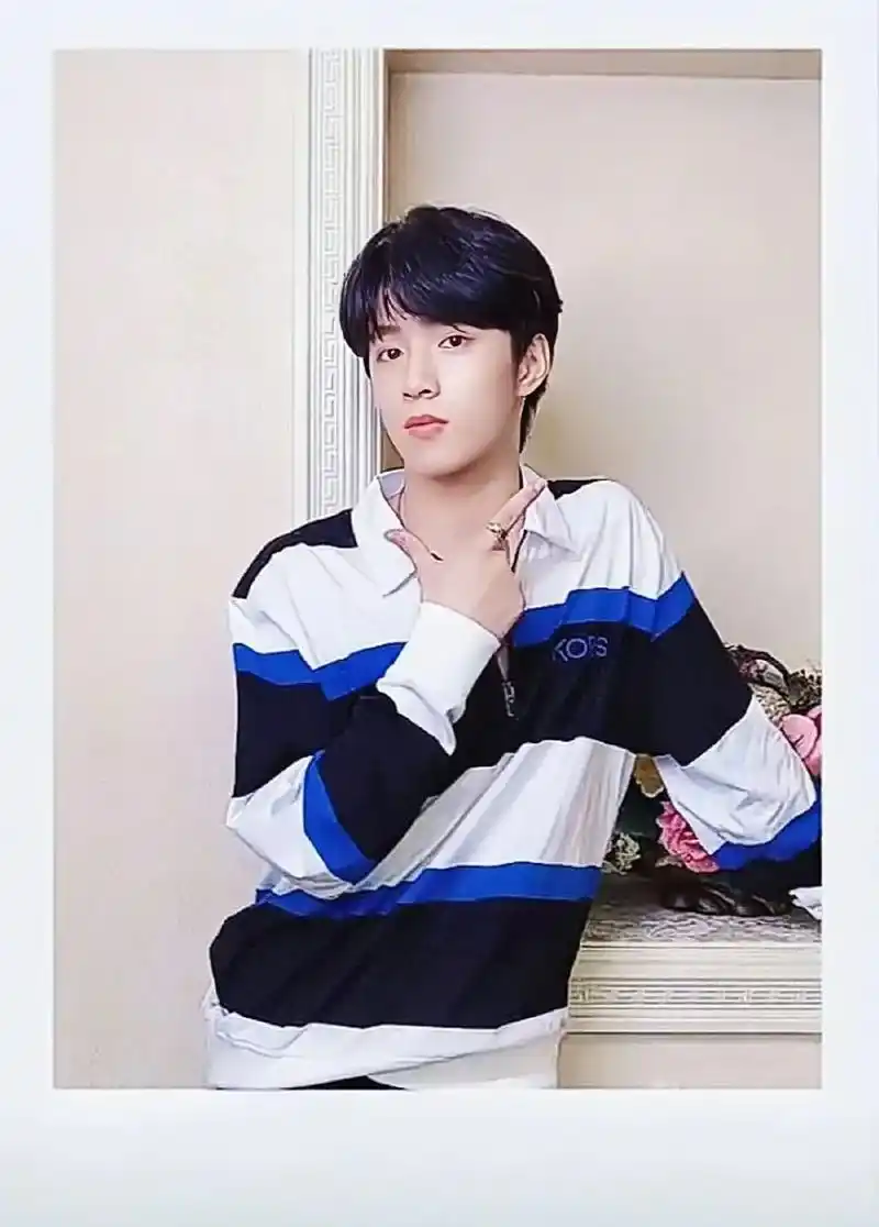 17岁啦!#刘耀文 #刘耀文17岁生日快乐 #蔡徐坤hugm - 抖音