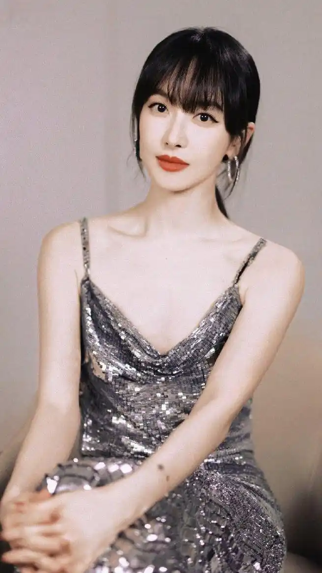 我们的翻译官:宋茜以为老公姐是老公他姐 在热播剧我们的翻译官中