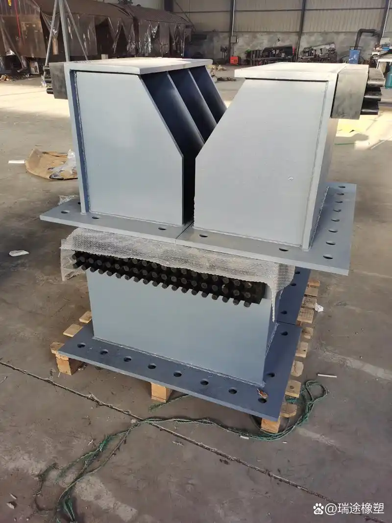 桥梁抗震挡块生产厂家