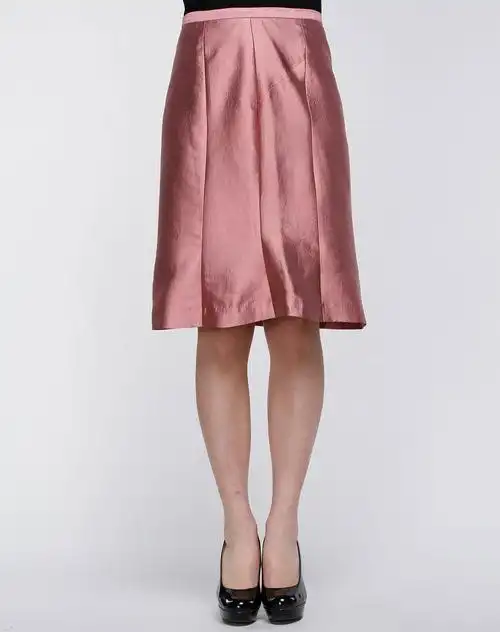 豆沙色简约休闲中裙