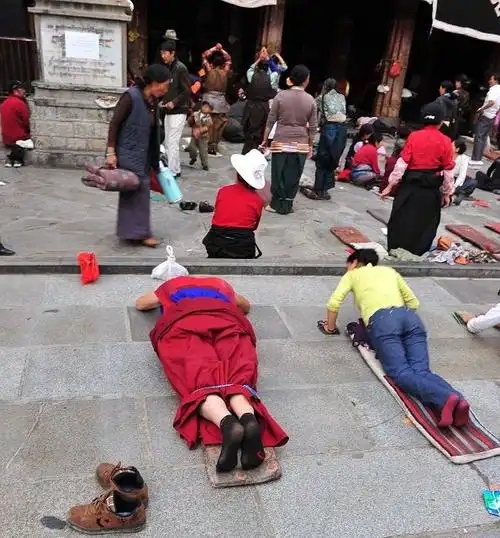 塔尔寺前世今生