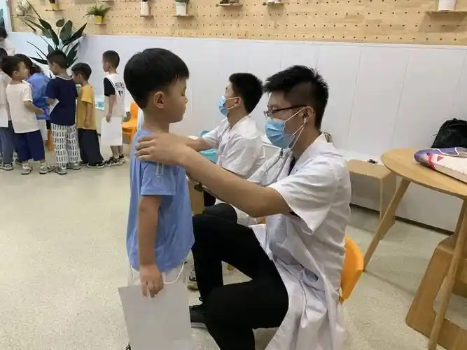"关爱成长,健康护航"—大未来幼儿园2022年度体检_检查_医生_测量