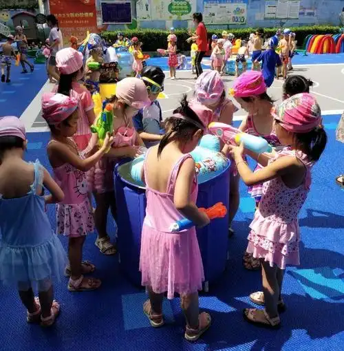 金晖幼儿园 中班【时尚泳装秀 快乐玩水节】主题活动