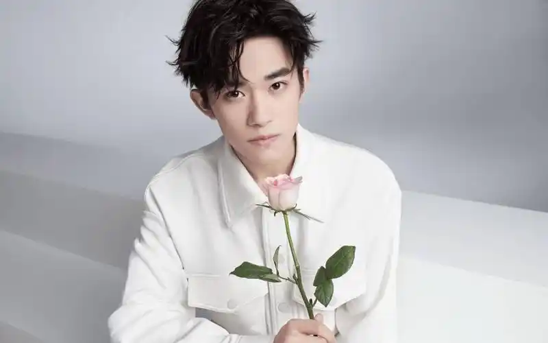 【易烊千玺】假如易烊千玺玩抖音