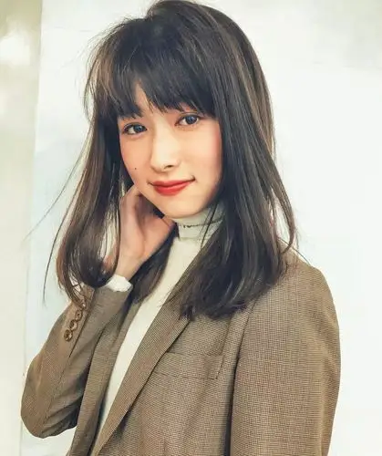 跟着日本小姐姐做这些发型,能让你在冬季美上天