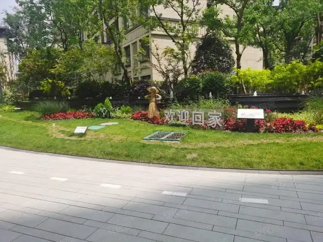 龙湖西宸原著(别墅)