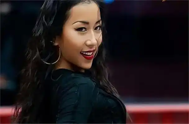 36岁的吉克隽逸终于走到了今天这步,刘欢12年前的预言成真了!